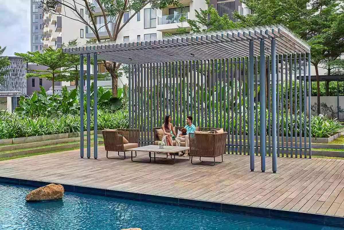 Embassy Lakeside